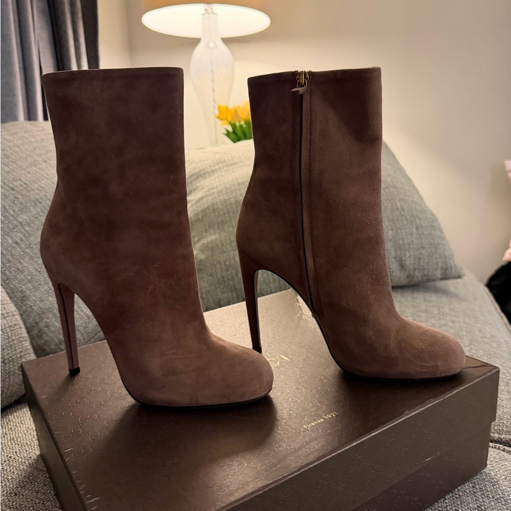 Gucci Women's Taupe Suede Heeled Boots - Picture 2 of 5